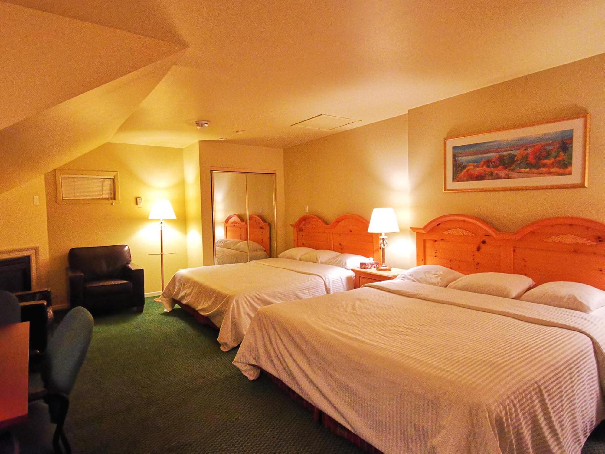 Hotel Alila サン・ソヴェ－ル・デ・モン エクステリア 写真