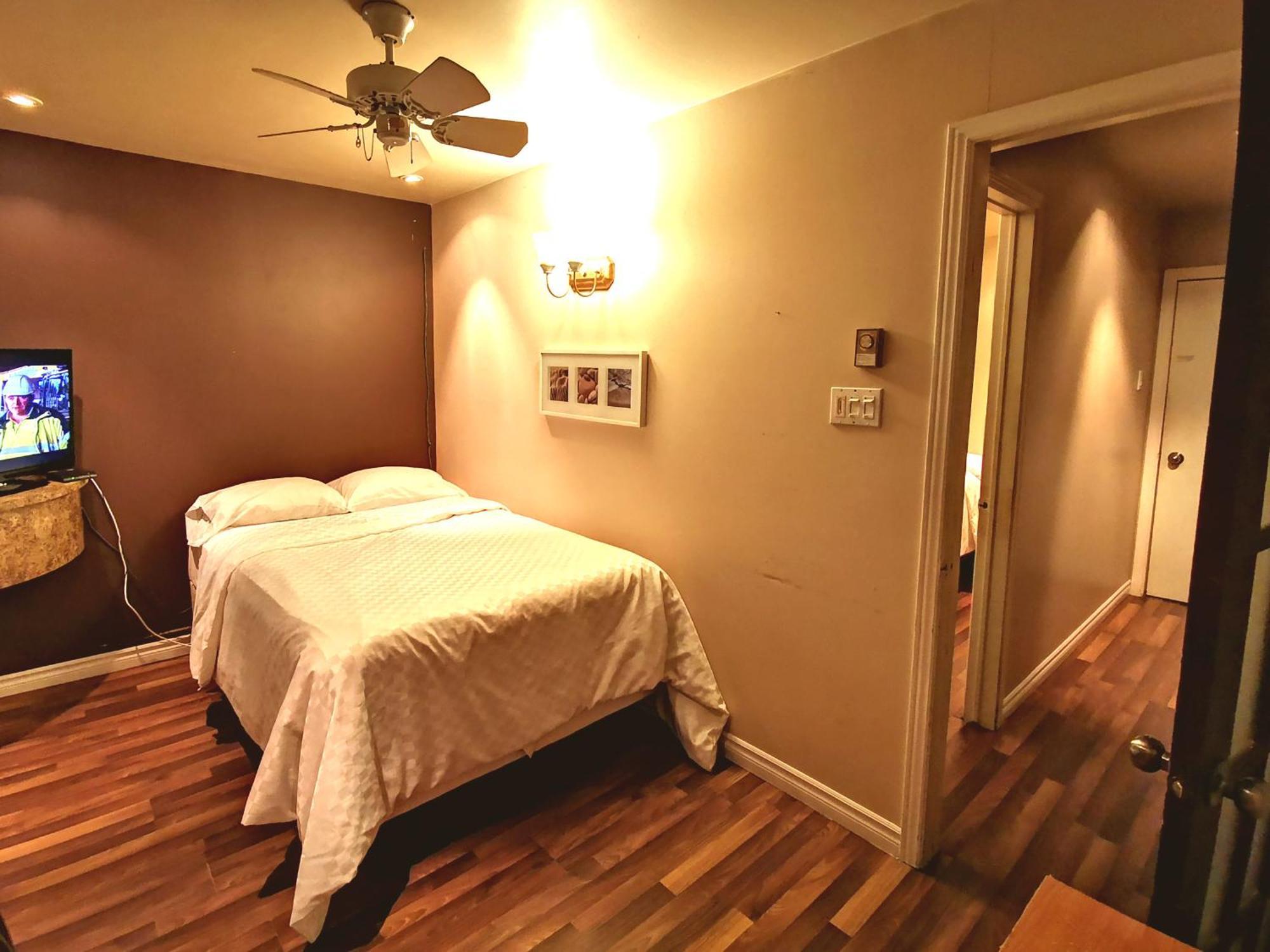 Hotel Alila サン・ソヴェ－ル・デ・モン 部屋 写真